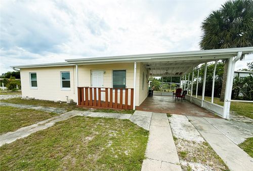 208 Martin Dr Ne, PORT CHARLOTTE, FL, 33952-8222 | Card Image