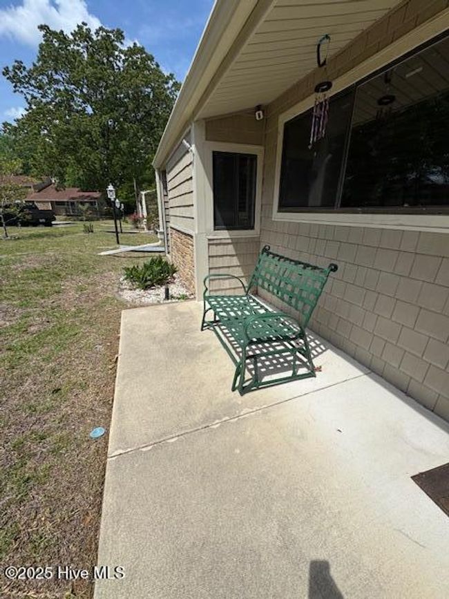 27 Quarterdeck Townes, Townhouse with 2 bedrooms, 2 bathrooms and null parking in New Bern NC | Image 4