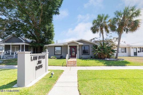 1904 24th Ave, Gulfport, MS, 39501-2975 | Card Image