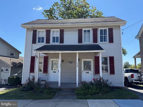 303 W Main St, TERRE HILL, PA, 17581-9636 | Card Image