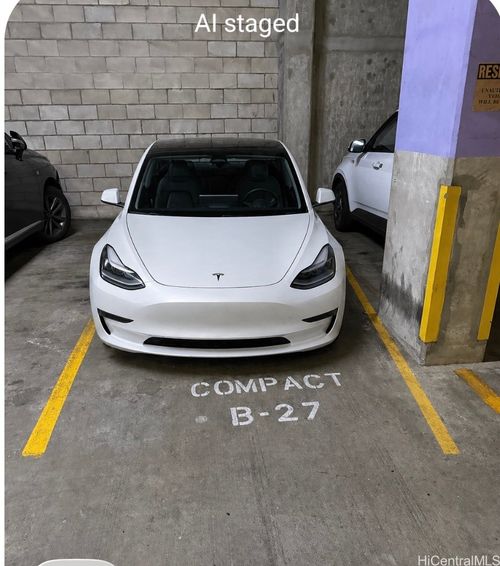 b27-1330 Ala Moana Blvd, Honolulu, HI, 96814-4200 | Card Image