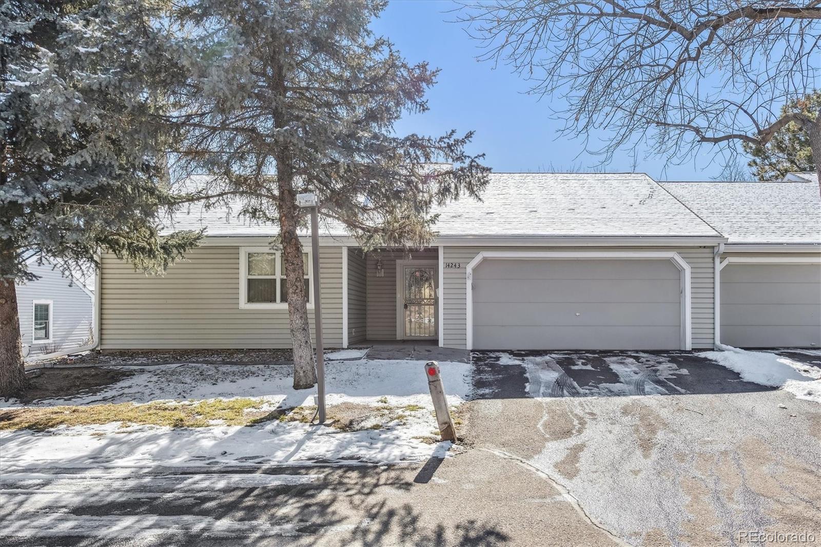 14243 E Marina Drive, Sold in Aurora Zoocasa