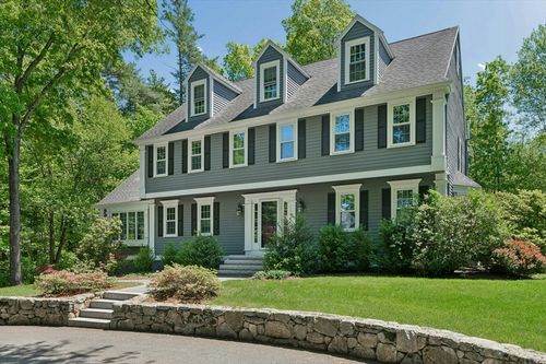 12 Dicarlo Rd, Hopkinton, MA, 01748-2143 | Card Image