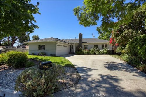3330 Henrietta Ave, La Crescenta, CA, 91214-3008 | Card Image