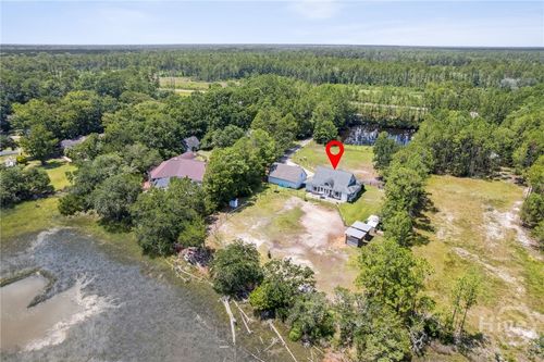 1818 Union Carbide Rd, woodbine, GA, 31569-4334 | Card Image