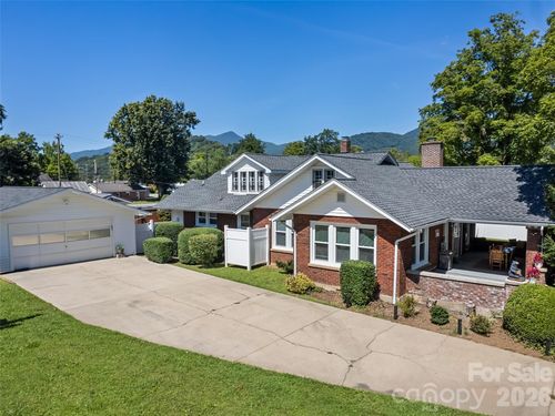 50 Epsom St, Waynesville, NC, 28786-6776 | Card Image
