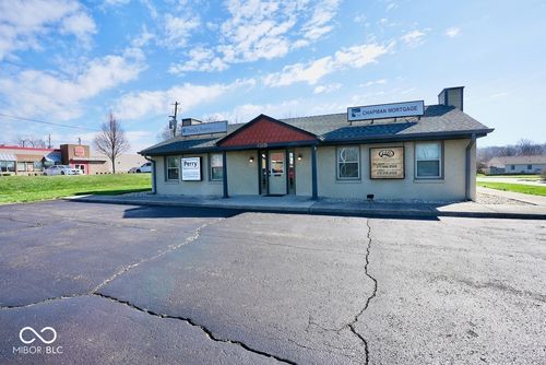 8001 S Meridian St, Indianapolis, IN, 46217-4252 | Card Image