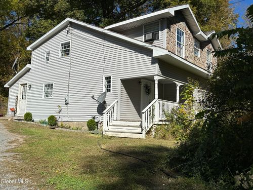 273 Gansevoort Rd, Fort Edward, NY, 12828-2209 | Card Image