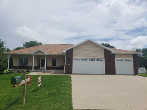 43 Prairie Dr, Walker, IA, 52352-9660 | Card Image