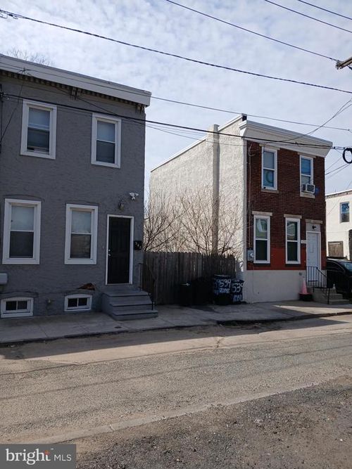 541 Roberts St, CAMDEN, NJ, 08103-1433 | Card Image