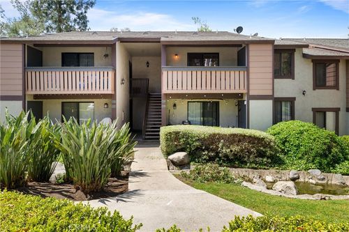 300-20702 El Toro Rd, Lake Forest, CA, 92630 | Card Image