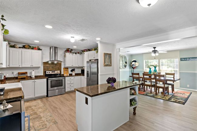 555 Us Business Highway 82, House other with 4 bedrooms, 2 bathrooms and null parking in Avery TX | Image 8