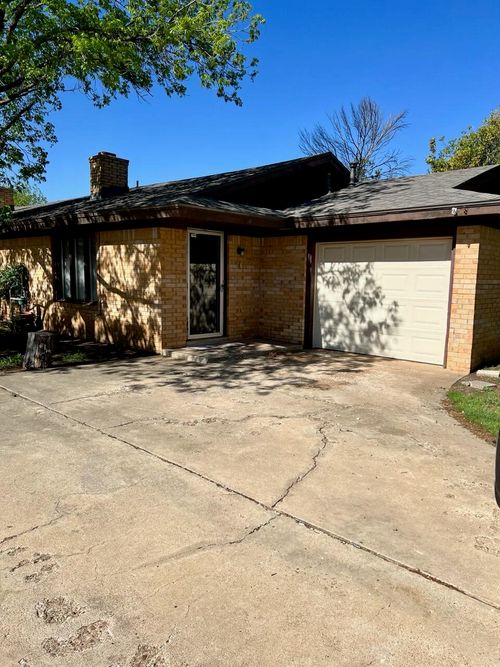4407 75th Dr, Lubbock, TX, 79424-2366 | Card Image