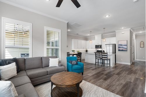 356 Adams St, Georgetown, TX, 78628-3611 | Card Image