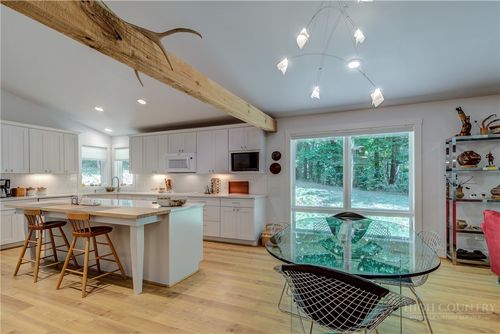 338 Lake View Trl, Fleetwood, NC, 28626-9602 | Card Image