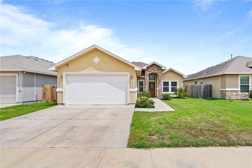 7646 Granite Dr, Corpus Christi, TX, 78414-2184 | Card Image