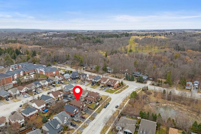 10 Meadowglen Blvd, House other with 4 bedrooms, 4 bathrooms and 2 parking in Georgetown ON | Image 43