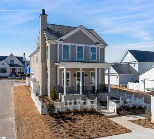 2 Belgard Dr, Greenville, SC, 29615-6245 | Card Image