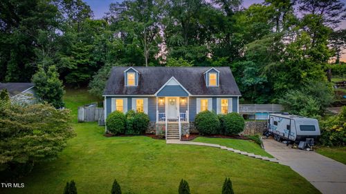 1719 Cindy Dr, Greeneville, TN, 37743-5805 | Card Image