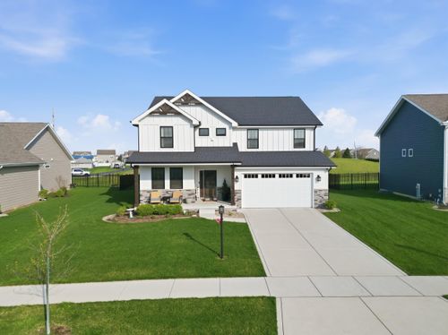 10423 Juniper Ln, Saint John, IN, 46373-0618 | Card Image