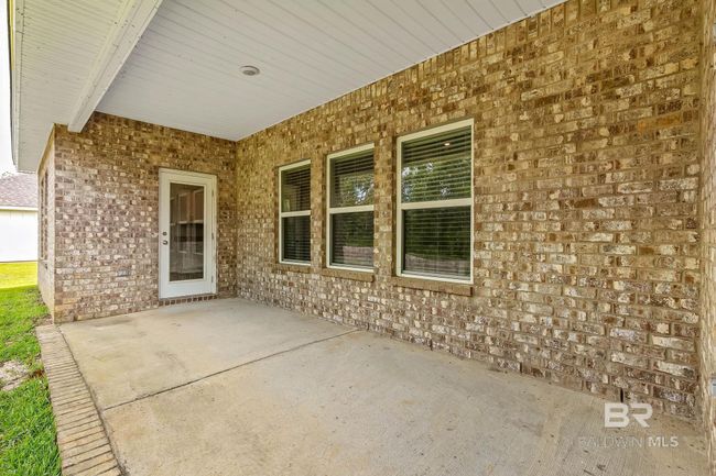 Patio | Image 31