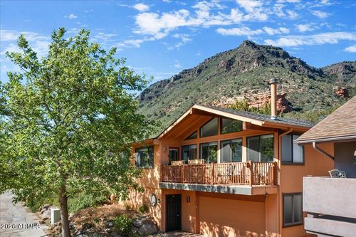 940 Julie Ln, Sedona, AZ, 86336-9218 | Card Image