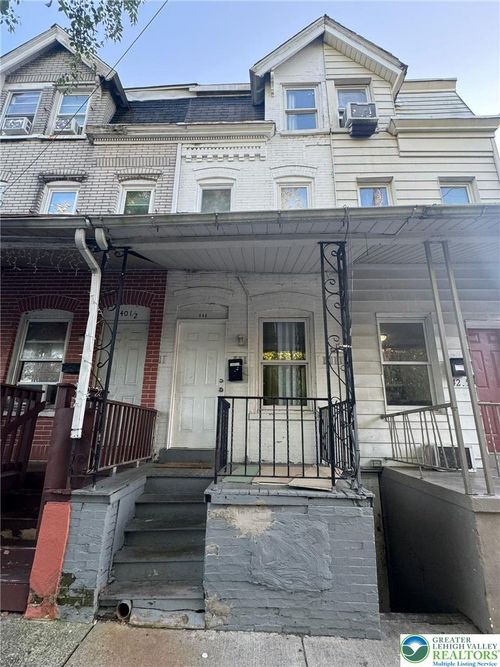 242 N Hall St, Allentown, PA, 18102-4063 | Card Image