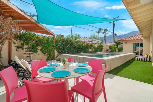 3863 E Calle San Antonio, Palm Springs, CA, 92264 | Card Image