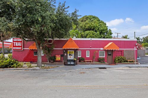 7201 S Dixie Hwy Highway, West Palm Beach, FL, 33405 | Card Image