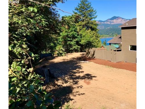 725 Sw Moody St, Cascade Locks, OR, 97014-6706 | Card Image