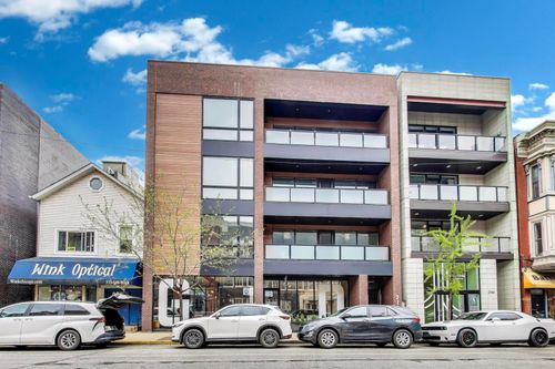 301-2742 Lincoln Ave, Chicago, IL, 60614-7433 | Card Image