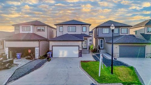 71 Eastfield Crt, Winnipeg, MB, R3Y2H7 | Card Image