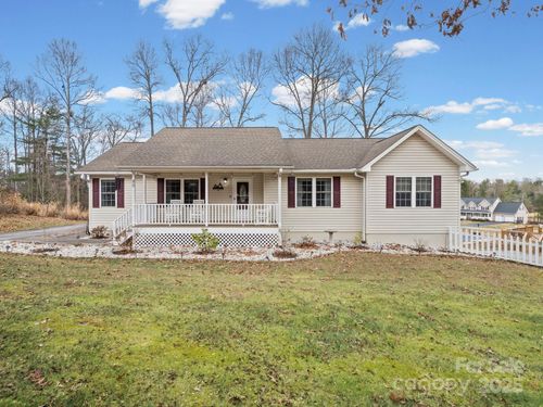 80 Pottery Terrace Trl, Flat Rock, NC, 28731-8614 | Card Image