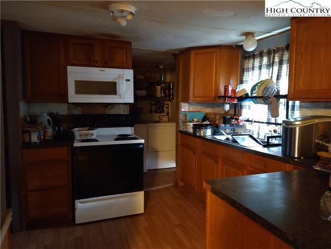 178 Joes Way, House other with 3 bedrooms, 3 bathrooms and null parking in Sparta NC | Image 6