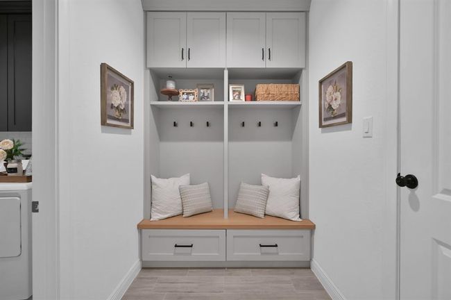 Mudroom | Image 30