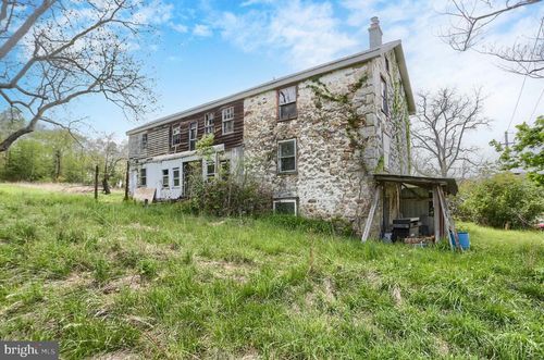 57 Metz Ln, NEW BLOOMFIELD, PA, 17068-9006 | Card Image