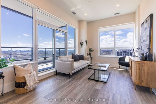 ph02-8 Cedarland Dr, Markham, ON, L6G0H4 | Card Image