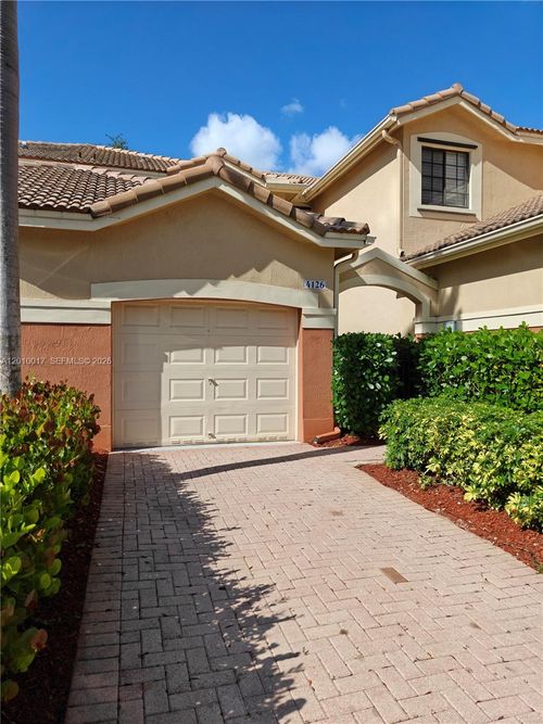 0-4126 Forest Dr, Weston, FL, 33332 | Card Image