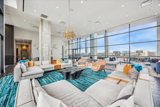 Lobby with visible vents and a city view | Image 23