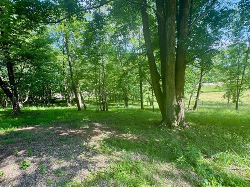 1 Mitchell Hill Dr, Dresden, OH, 43821 | Card Image
