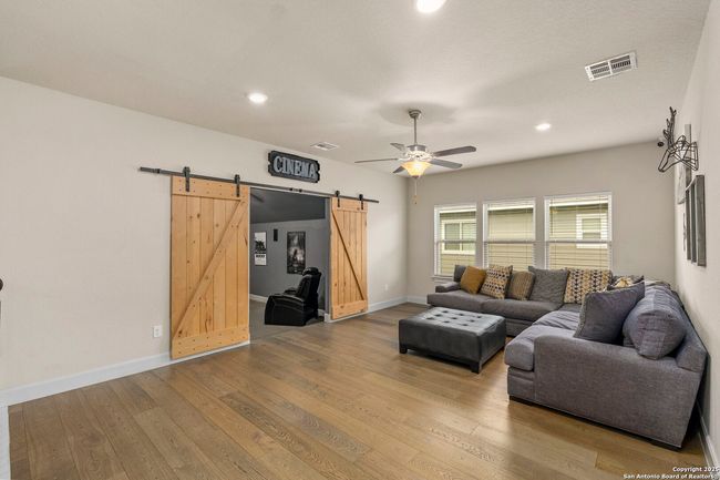 10513 Far Reaches Ln, House other with 4 bedrooms, 4 bathrooms and null parking in Helotes TX | Image 34