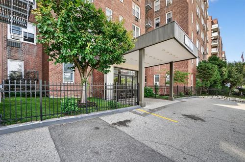 apt-4b-355 Bronx River Rd, Yonkers, NY, 10704-3412 | Card Image