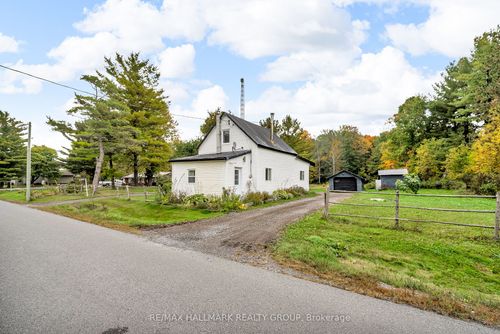 10450 Clark Rd, Mountain, ON, K0E1S0 | Card Image