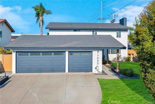 17986 Santa Olivia St, Fountain Valley, CA, 92708-5028 | Card Image