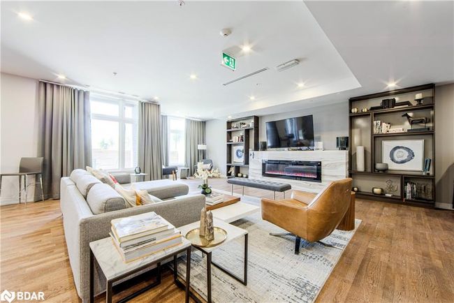 109 - 457 Plains Rd E, House attached with 2 bedrooms, 2 bathrooms and 1 parking in Burlington ON | Image 33