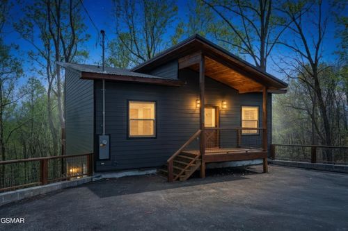 640 Carter Plaza, Gatlinburg, TN, 37738 | Card Image