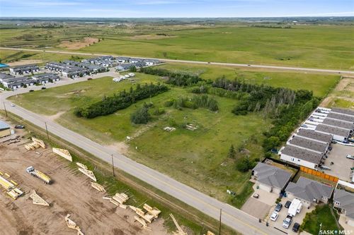 9 Savanna Cres, Pilot Butte, SK, S0G3Z0 | Card Image