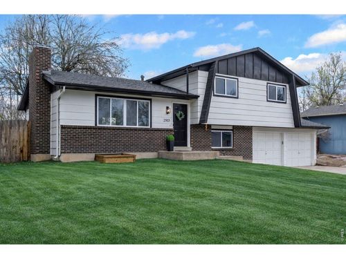2901 Eagle Dr, Fort Collins, CO, 80526-2811 | Card Image