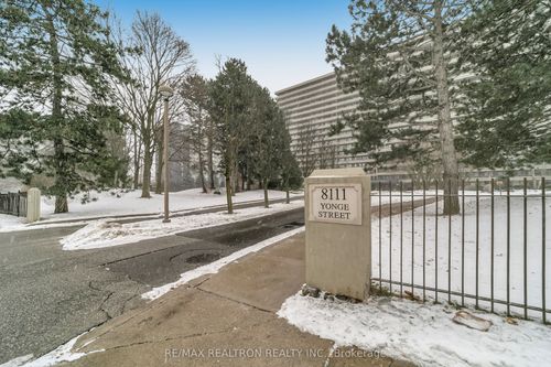608-8111 Yonge St, Thornhill, ON, L3T4V9 | Card Image