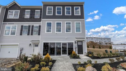 1125 Meadowlark Dr, FOGELSVILLE, PA, 18051-1744 | Card Image